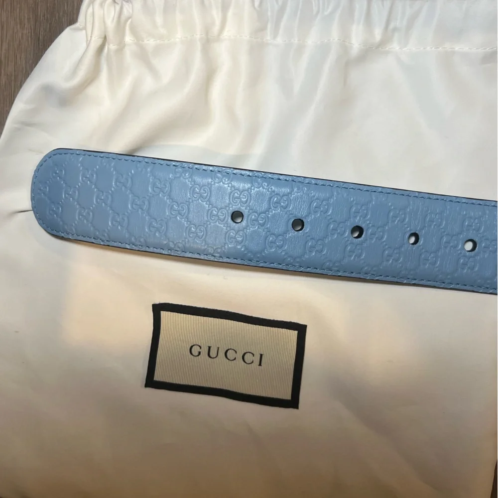 NWOT Gucci Sky Blue Embossed Belt - Picture 5 of 10